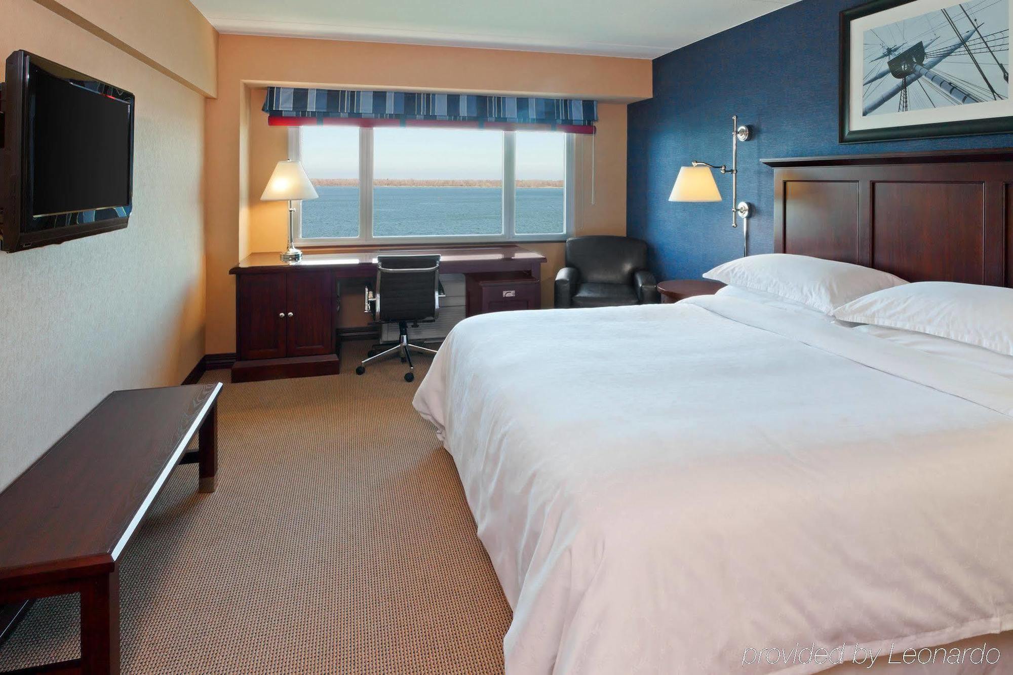 Sheraton Erie Bayfront Hotel Экстерьер фото